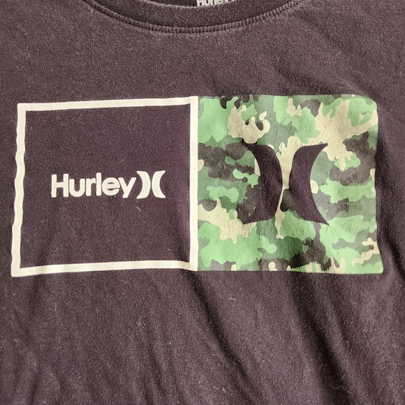 Hurley Long Sleeve Black shirt with camo logo Size L - Picture 3 of 12